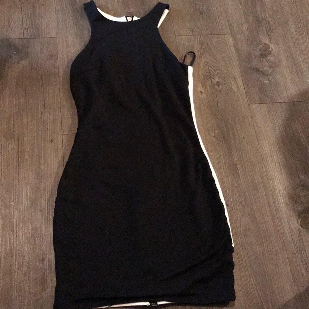 Alluring Little Black Dress🖤